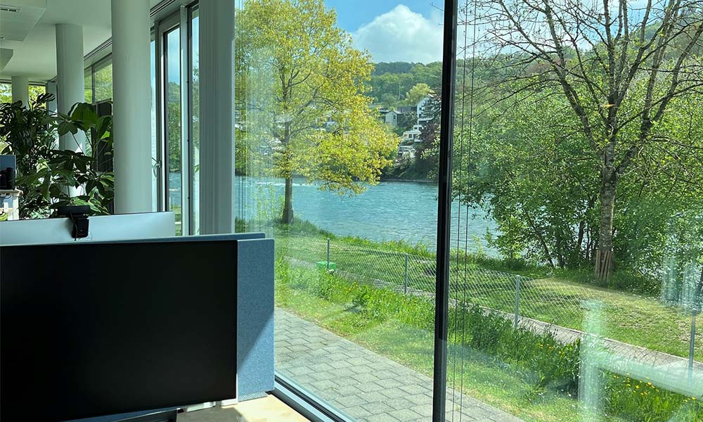 Neues Büro in Neuhausen am Rheinfall (Schweiz)